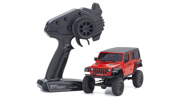 まるで実車のようなリアル感。本格RCカー『ミニッツ4×4 ジープ