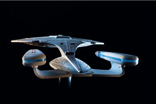 ドラマに登場したスタジオモデルを再現した迫力のダイキャストモデル