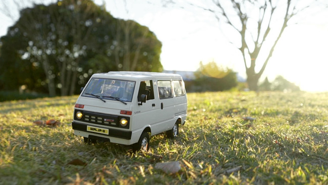 WPL JAPAN」から話題の軽トラRC「D12」に続く軽バンタイプのRC「D42