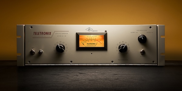 Universal Audio「LA-6176 Signature Channel Strip」610マイク