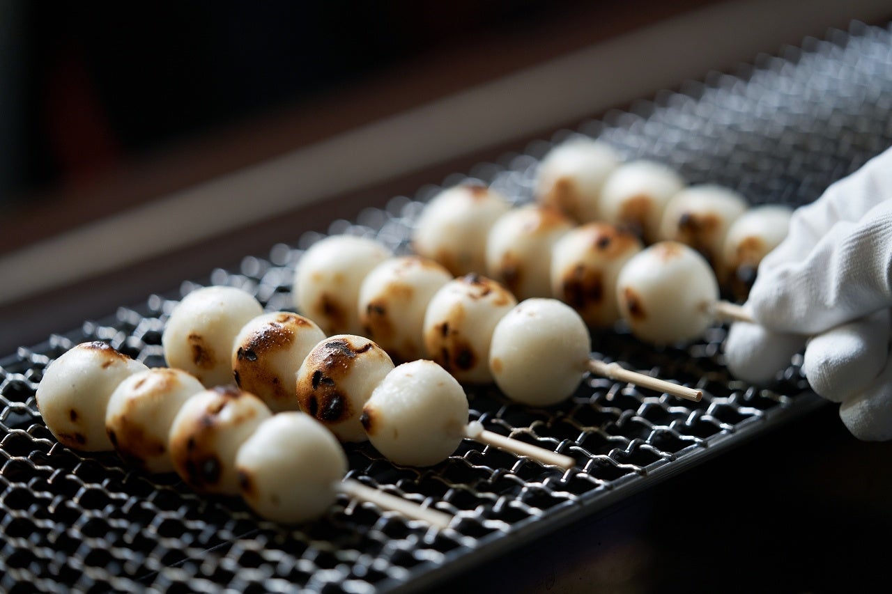 だんご」と「おこわ」お米のおやつ新ブランド『おこめぢゃや』が東京に