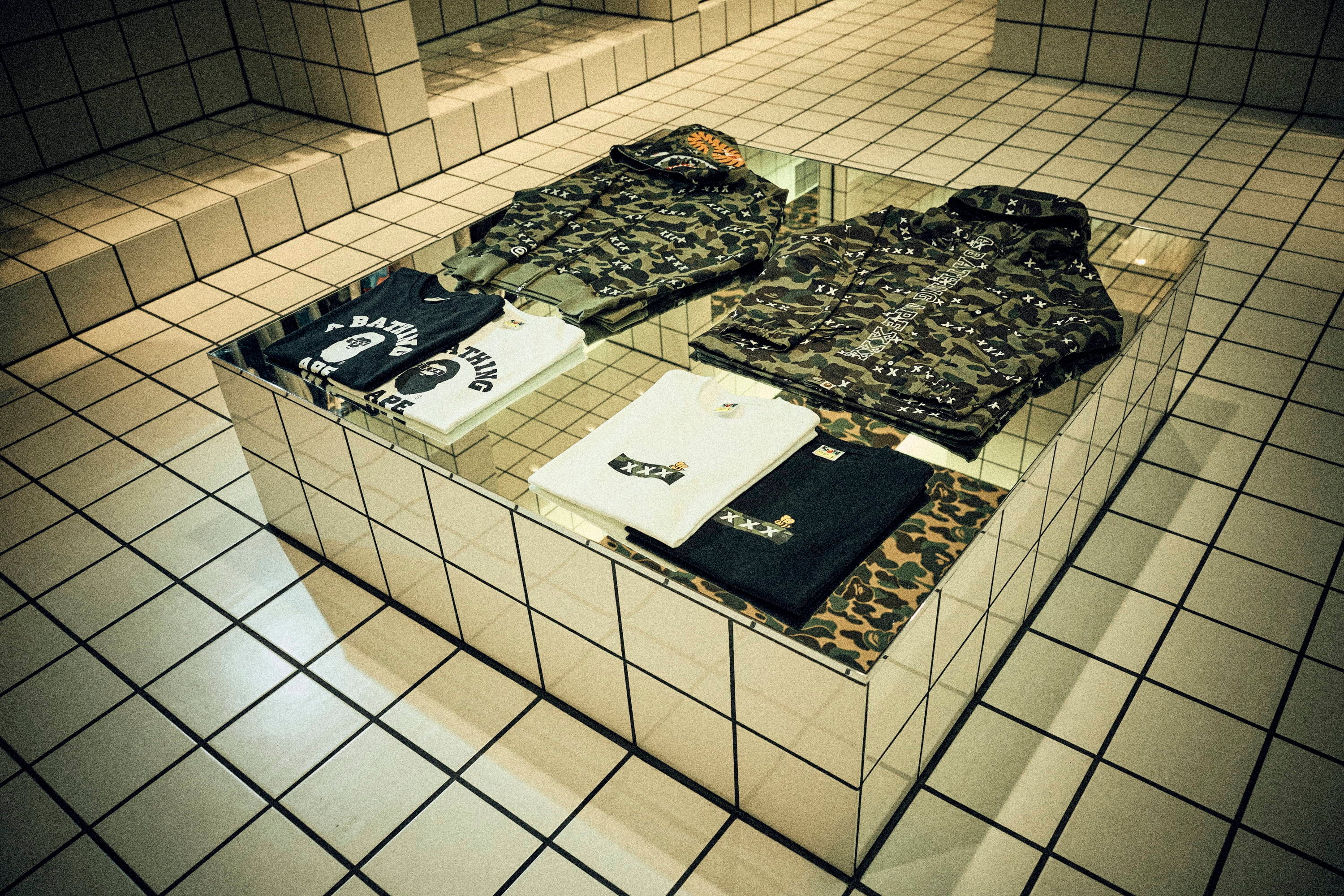 A BATHING APE®︎ × GOD SELECTION XXX | 株式会社 ノーウェアのプレス