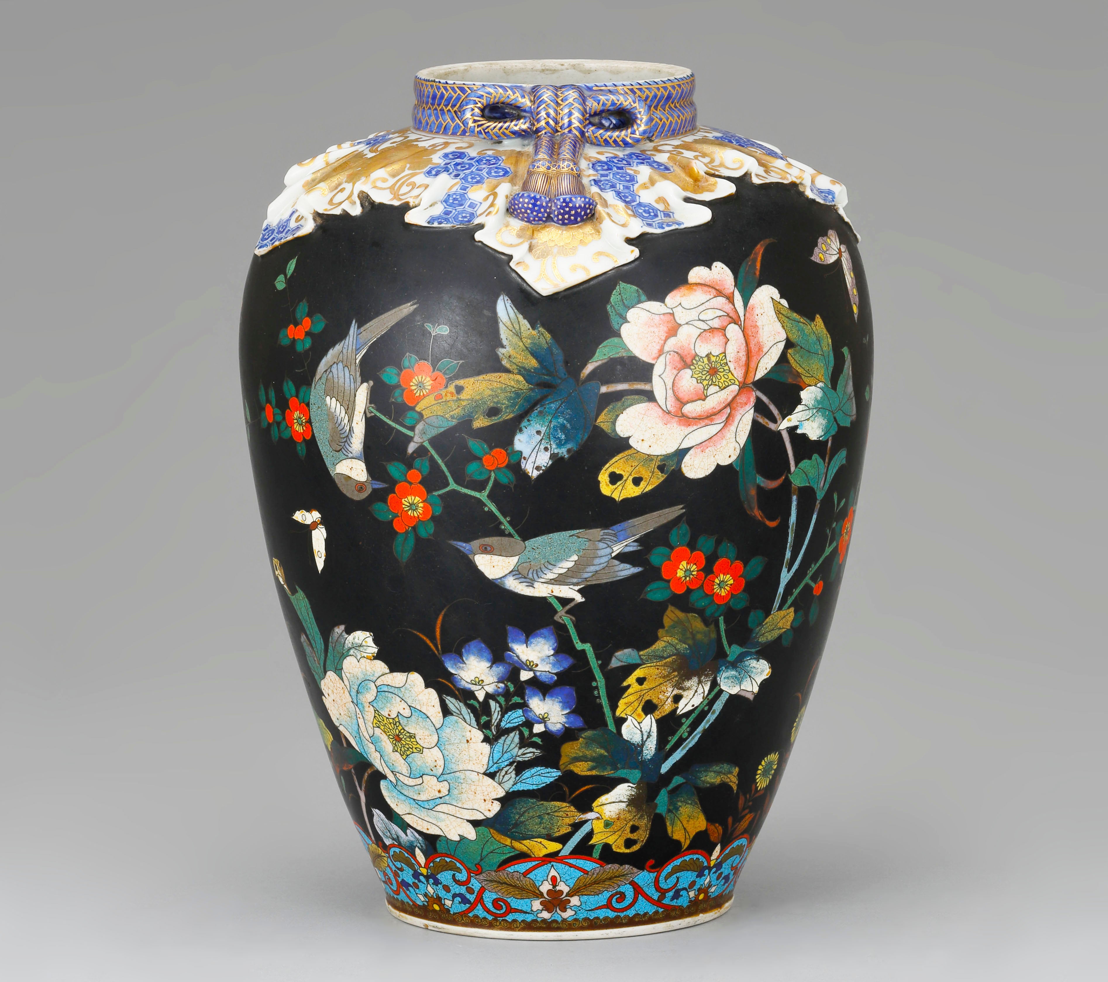 横山美術館 企画展「細密の世界で魅了した 七宝の美」を開催 | 公益