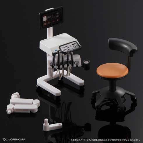 歯医者で座る「歯科チェア」のミニチュアがカプセルトイで発売 歯科
