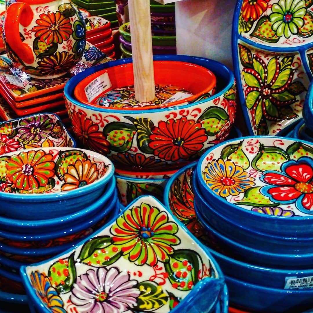 ‌バルセロナから(2018年4月26日) : スペイン陶器を愉しむ - 日本語教育