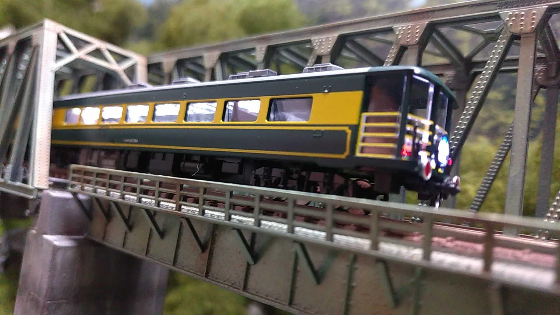 TOMIX 14系700番台 サロンカーなにわ - good job！N-gauge