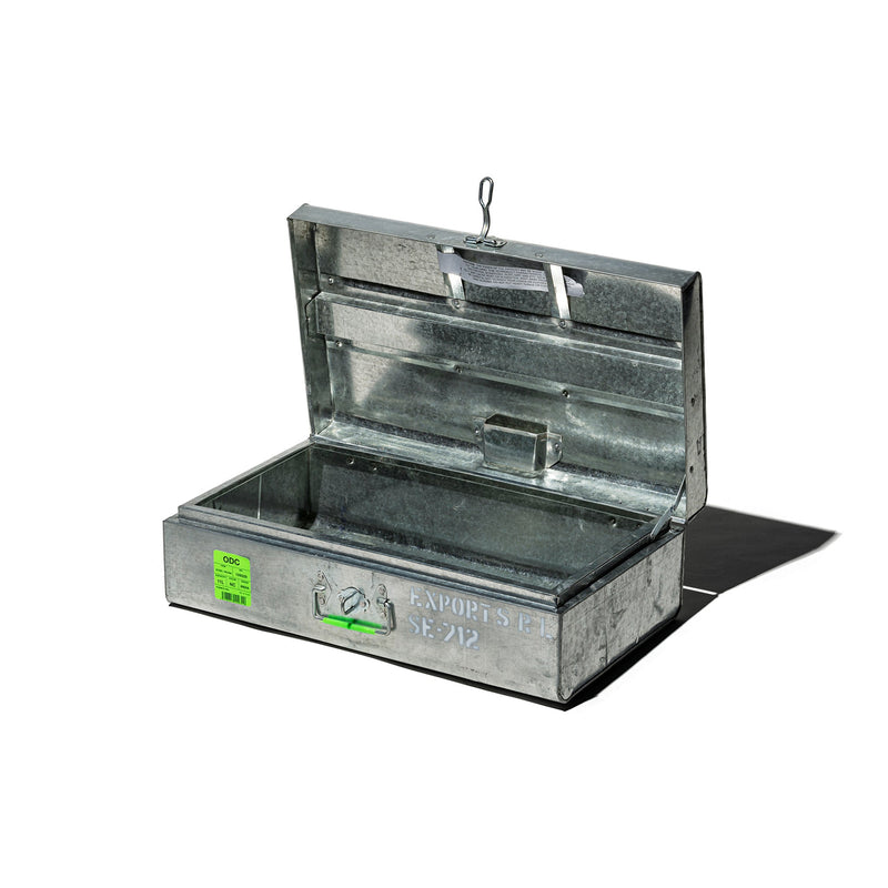 Steel Trunk / 11L – Puebco Canada