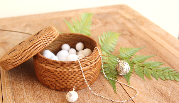 阿蘭陀写し 小さな蓋物 阿蘭陀写し 小さな蓋物 阿蘭陀写し 小さな蓋物