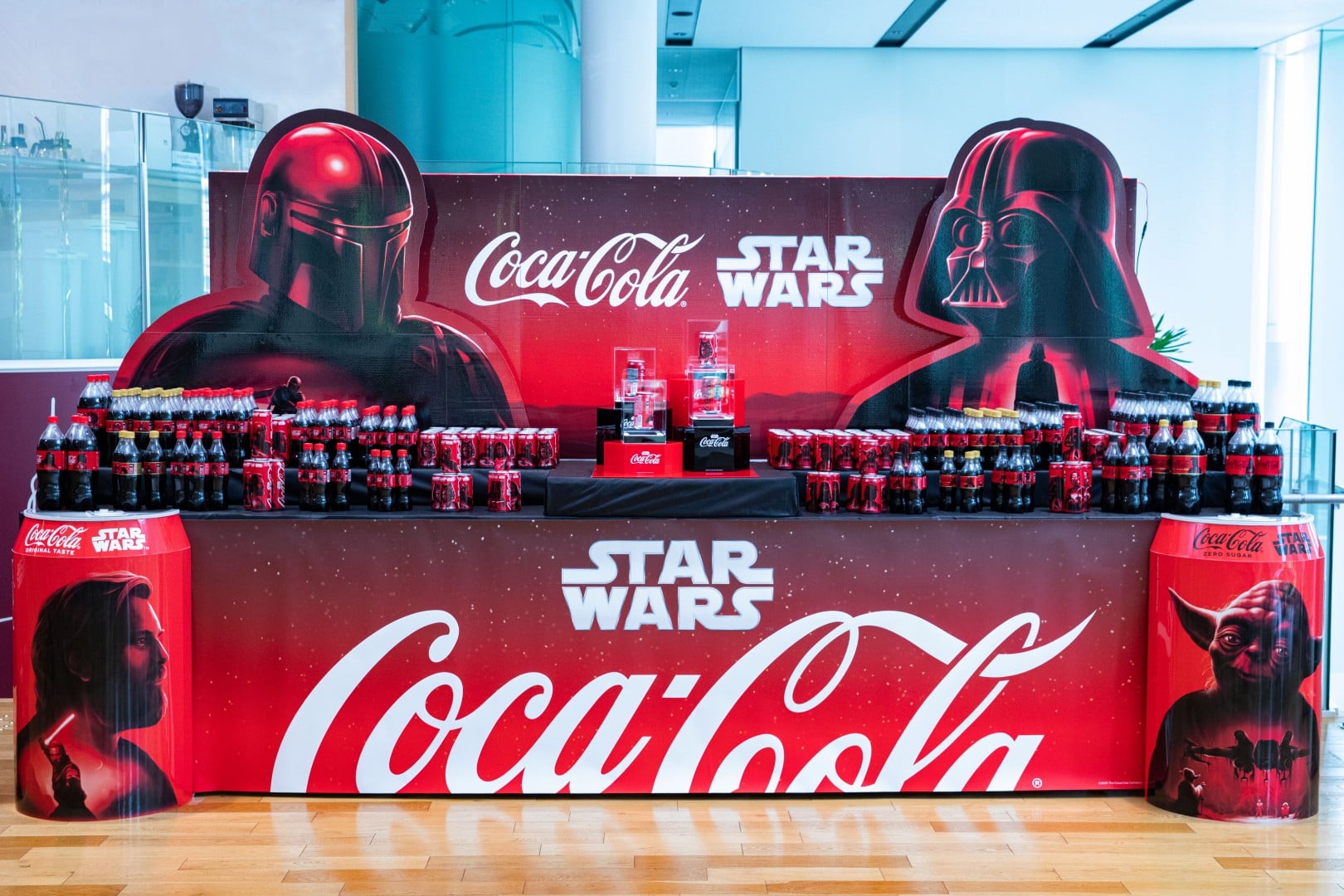 コカ・コーラ×スター・ウォーズ限定パッケージに登場する全18