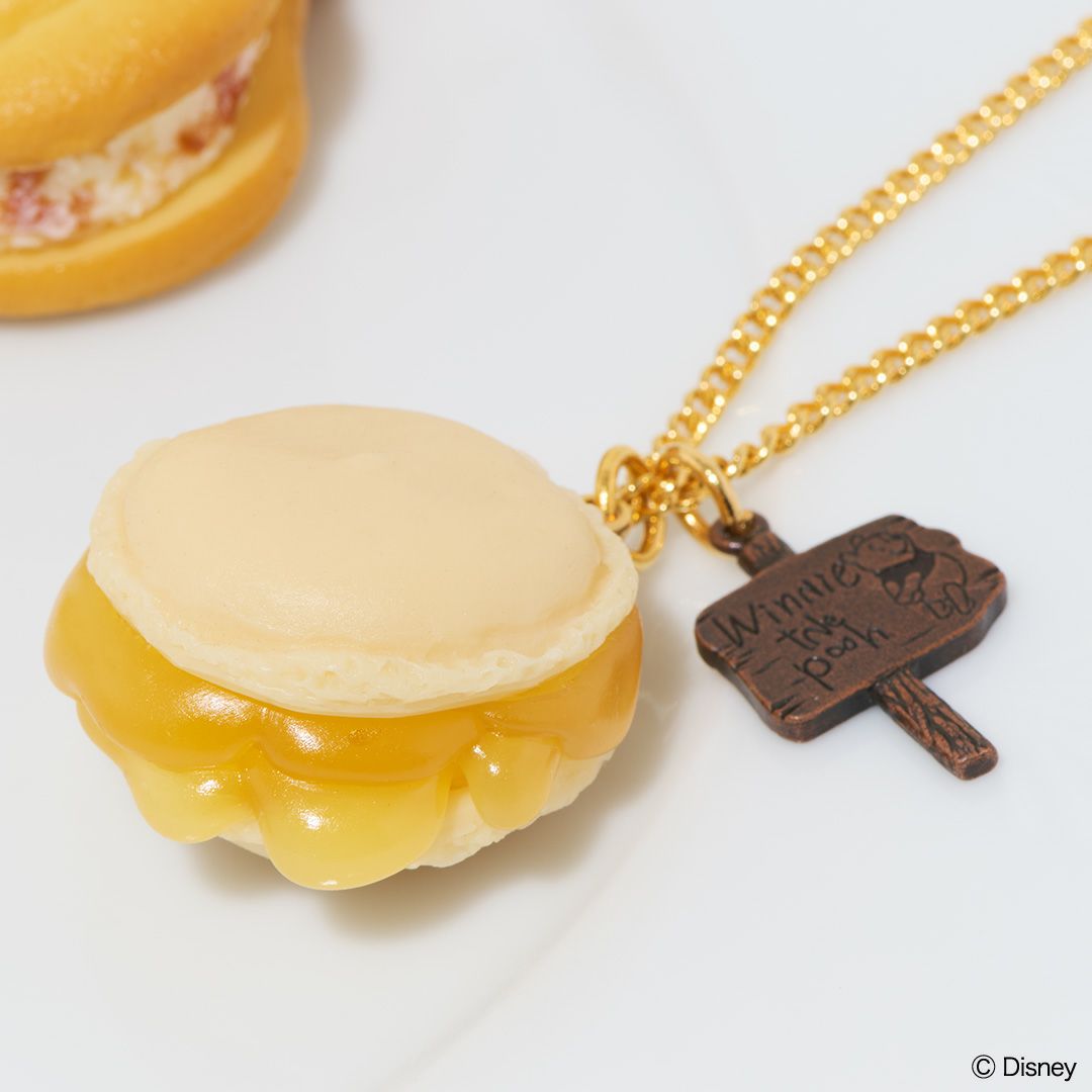 プー/ハニーマカロン ネックレス【ディズニー アクセサリー】 | Q-pot