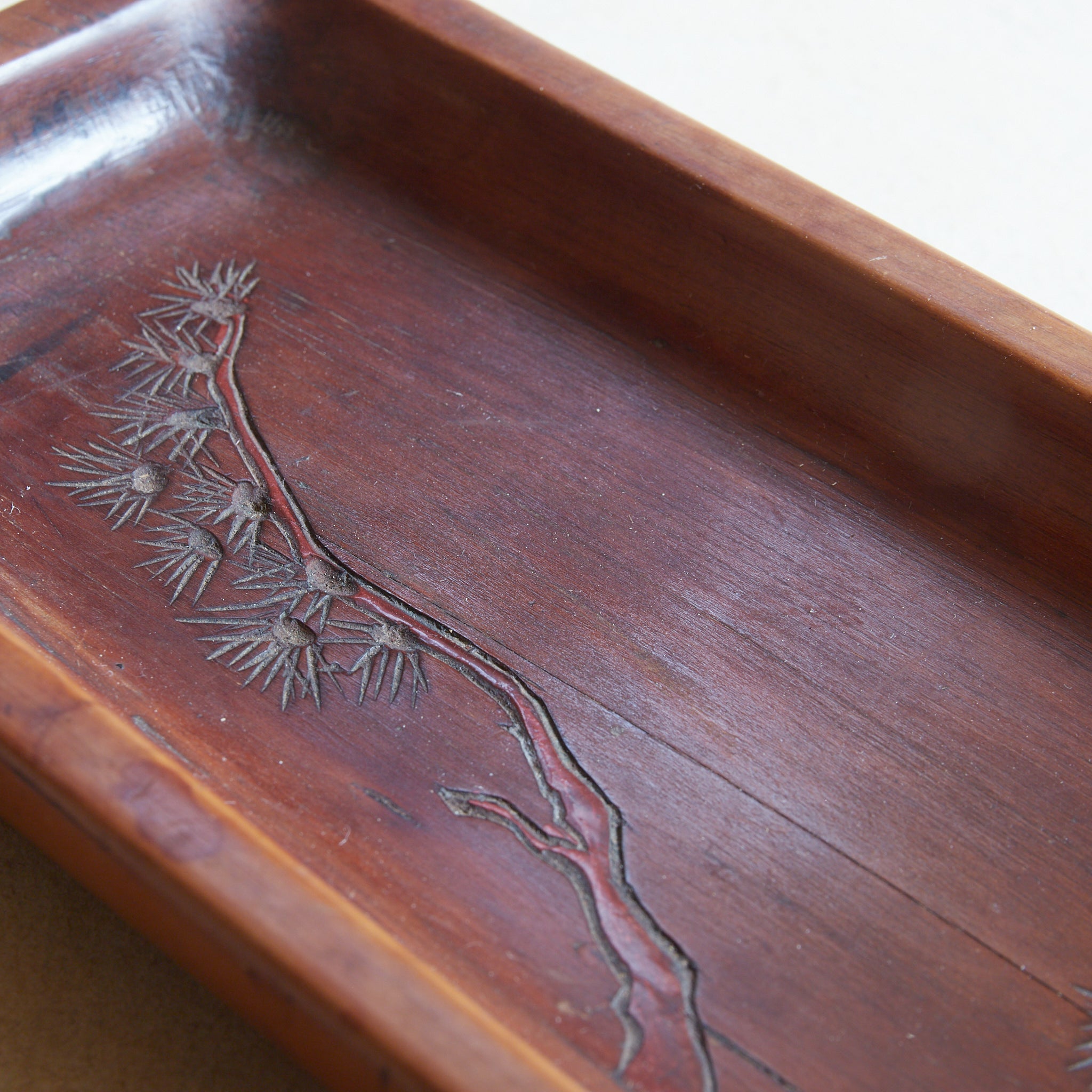 江戸-明治時代 木彫松図長方盆（1603–1912CE） | 入蘆花（ロカニイル）