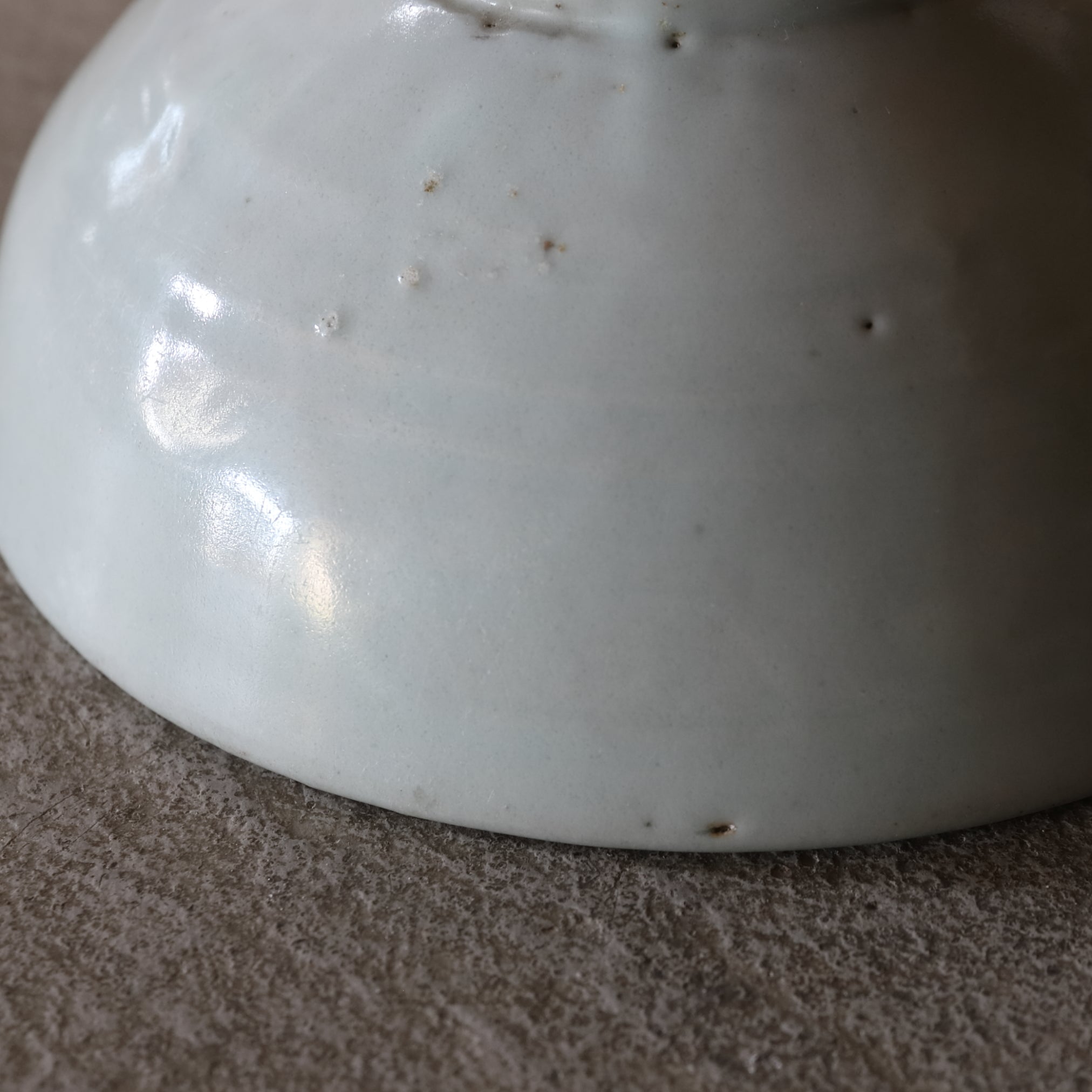 李朝 白磁茶碗 抹茶碗（1392–1897 CE） | 入蘆花（ロカニイル）