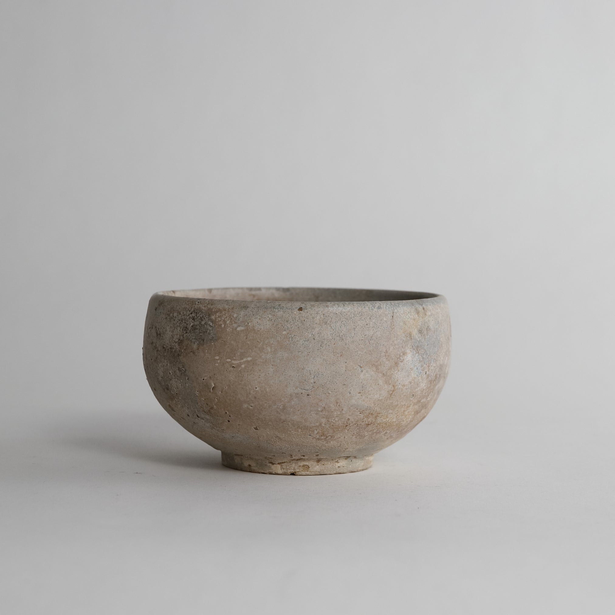 李朝 堅手茶碗（1392–1897 CE） | 入蘆花（ロカニイル）