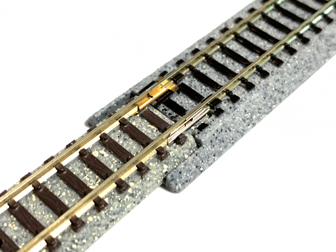 KATOとTOMIXのレールを繋ぐ！【Nゲージ】 – 鉄道模型部