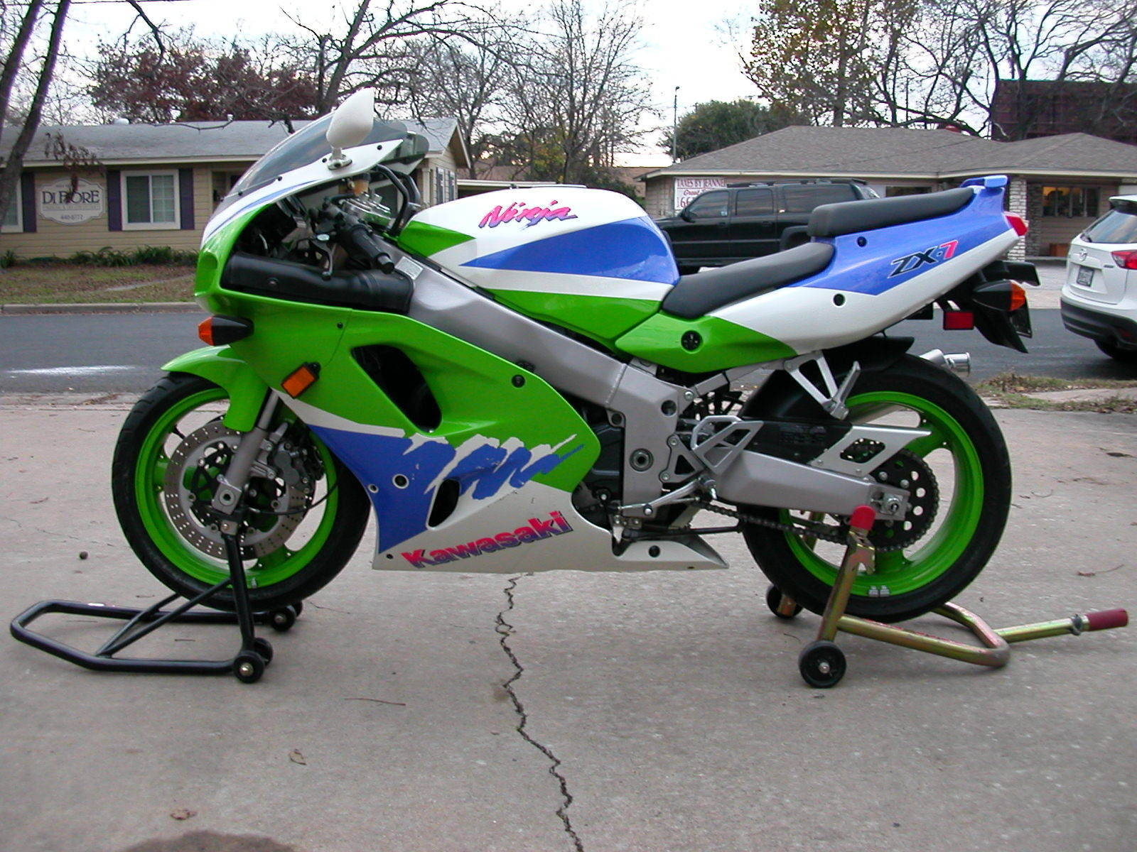 GreenPinkBlue: 1993 Kawasaki Ninja ZX7 in TX - Rare SportBikesForSale