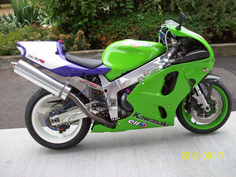 Project Season Is Upon Us: 1992 And 1996 Kawasaki ZX7R's - Rare