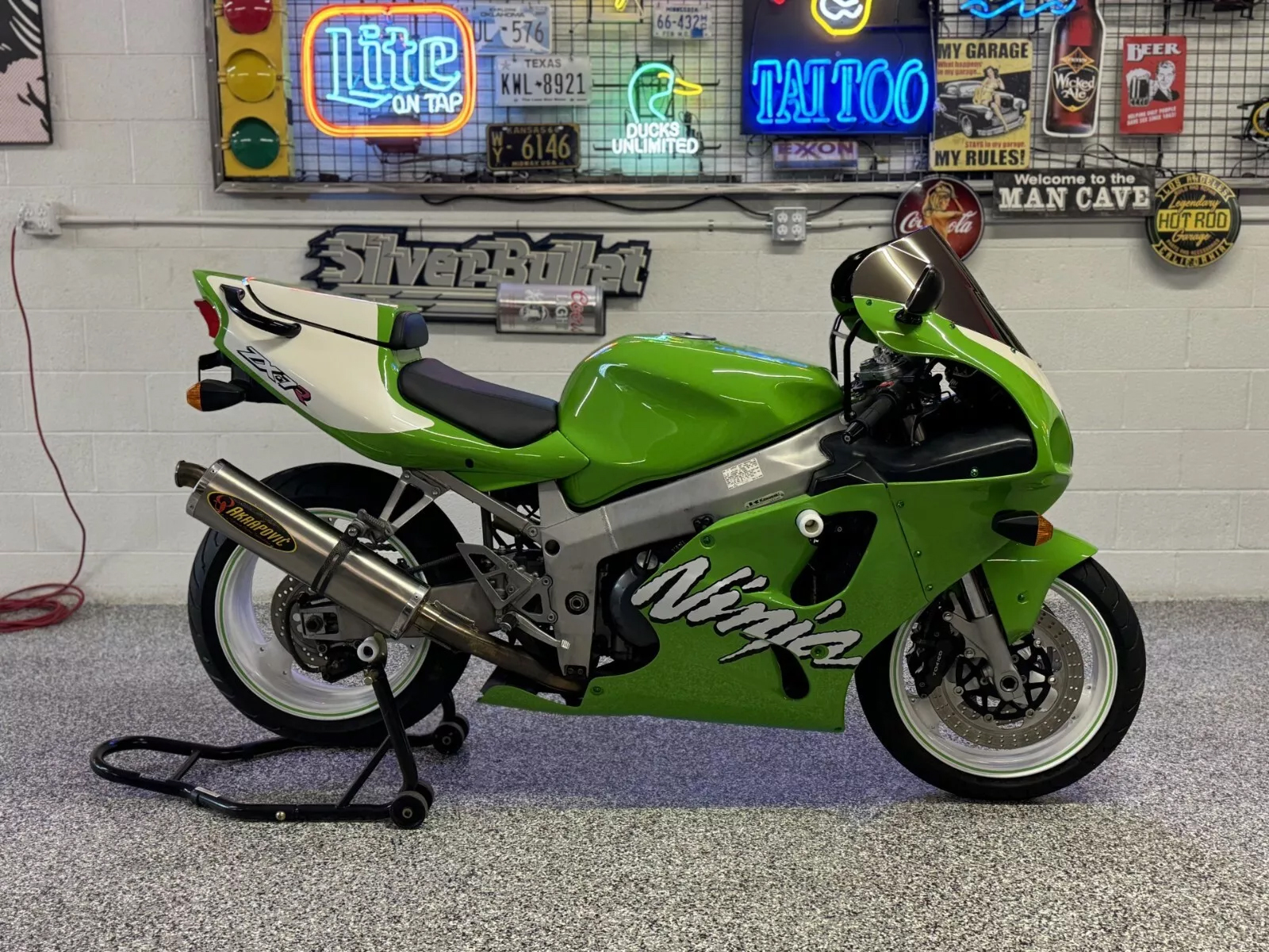 1998 Kawasaki Ninja ZX7R - Rare SportBikesForSale