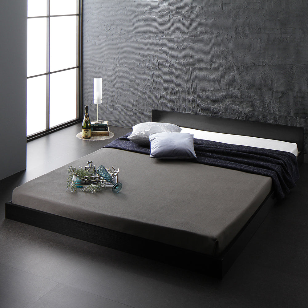 一枚板ヘッドボード フロアベッド / ローベッドを更にモダンでお洒落に