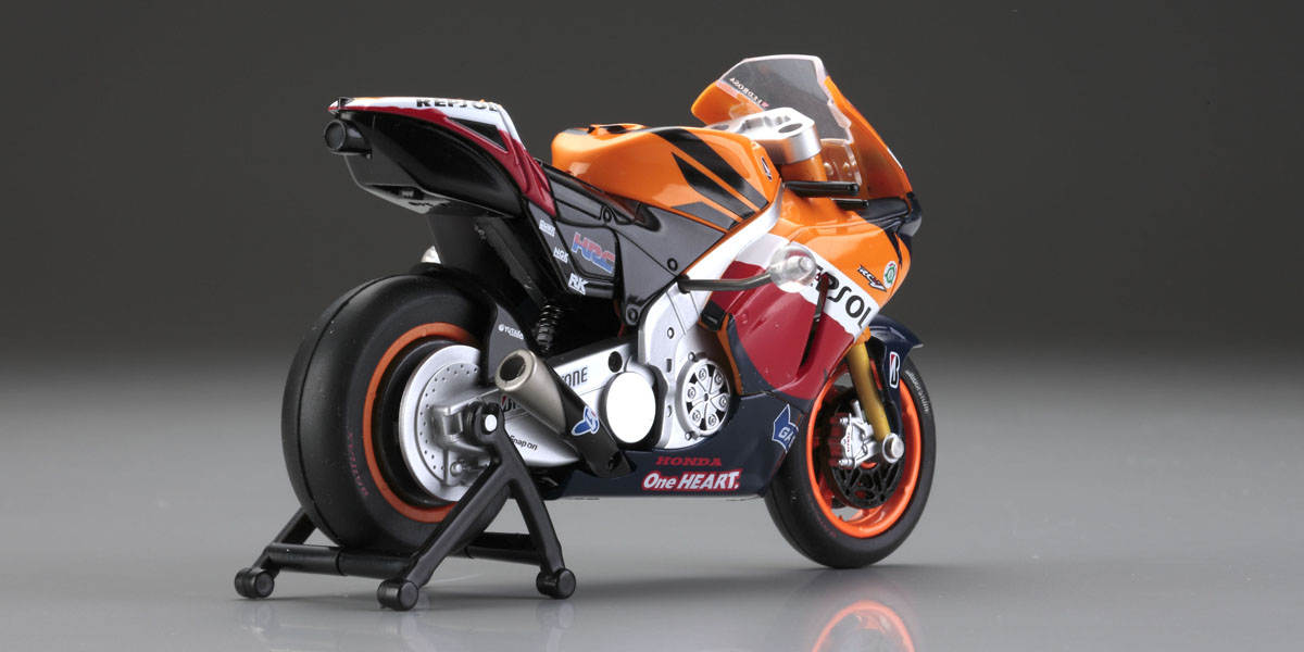MOTO Racer REPSOL Honda RC212V 2011 No.27 Body/Chassis Set