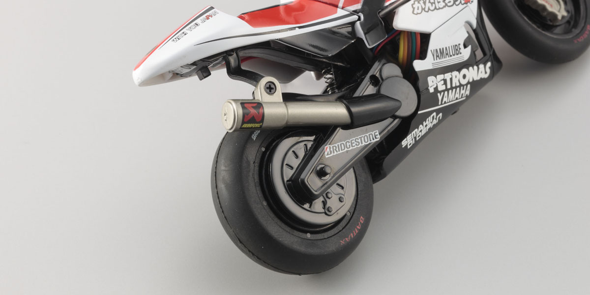 ミニッツモトレーサーYAMAHA YZR-M1 2011 No.1 50th Anniversary