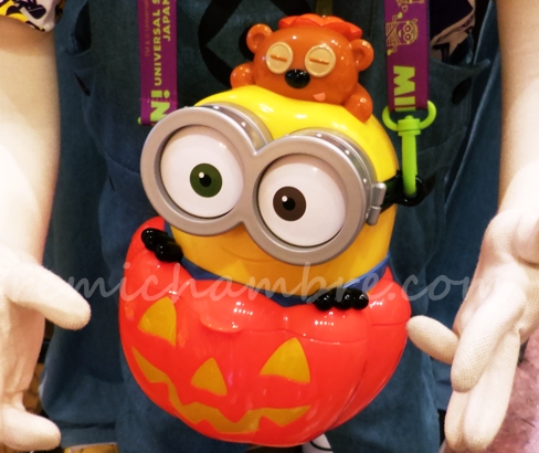 USJハロウィンのお土産 お菓子とポップコーンバケツはミニオンで