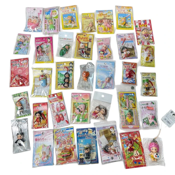 ご当地キューピーのストラップを5,000円で買取しました。 | 買取実績