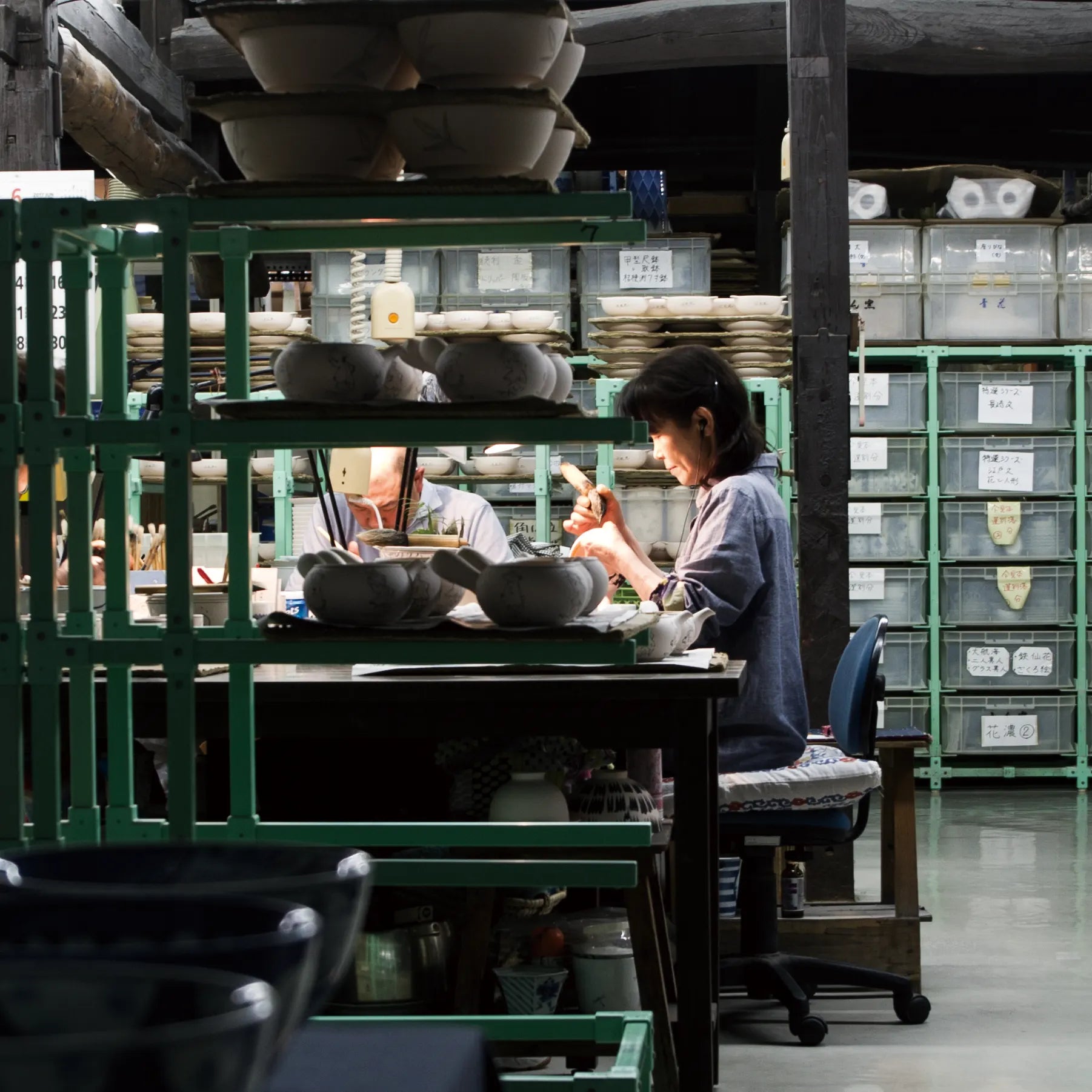 異人づくし - 子ども用 小判皿 | 有田焼(ありたやき)の専門通販