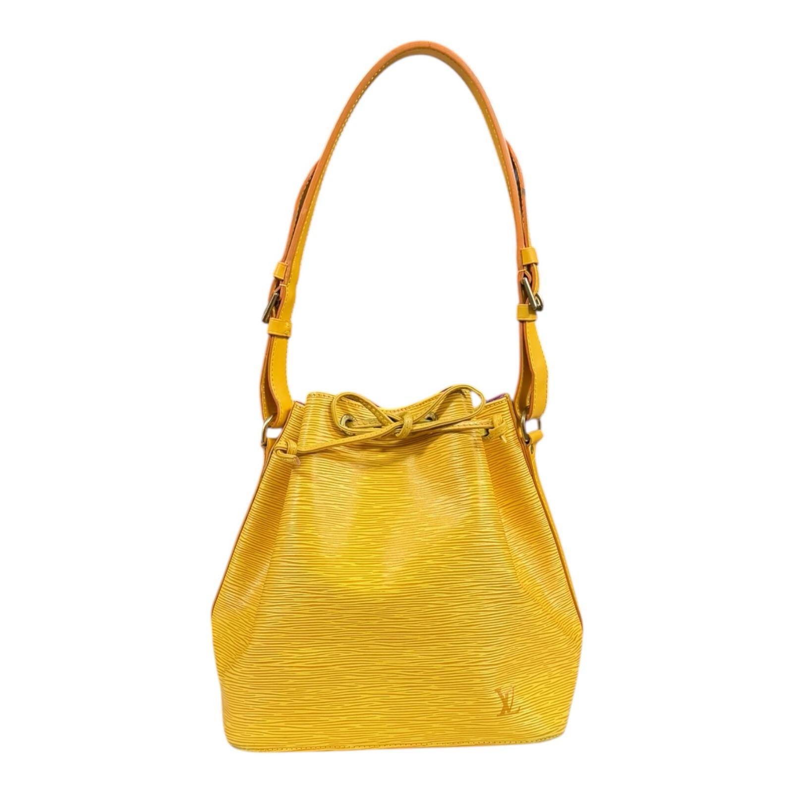 LOUIS VUITTON ルイヴィトン プチノエ エピ ショルダーバッグ