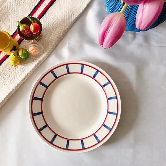 バスク柄 – Page 2 – RedQueenCastle