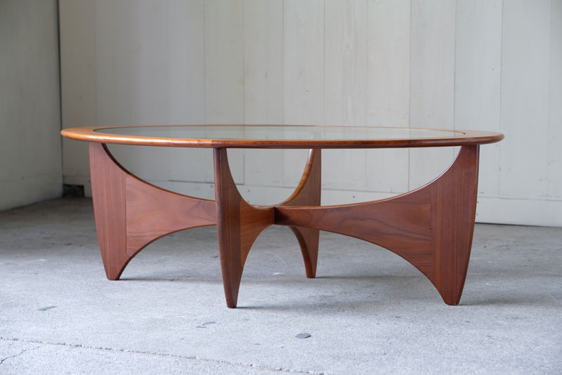 イギリス G-PLAN社製 Astro オーバルテーブル | REFACTORY antiques