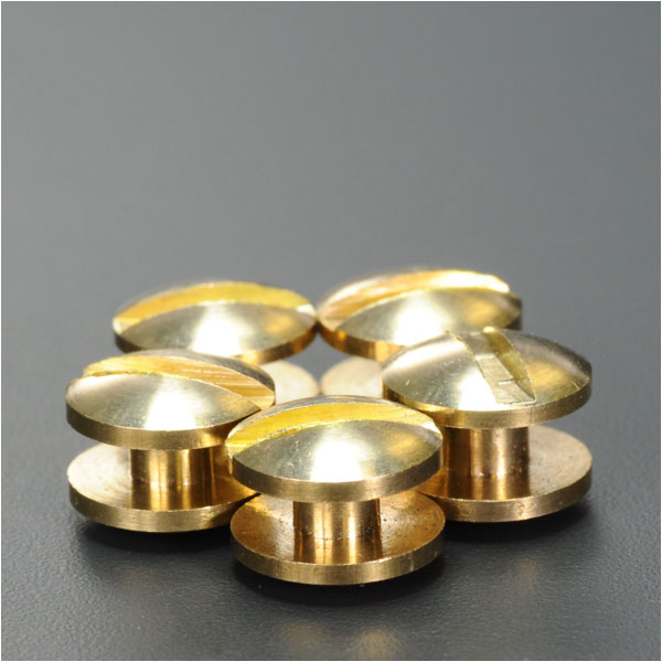 シカゴスクリュー 真鍮 コンチョネジ 穴あき 7.5mm | ミリタリー