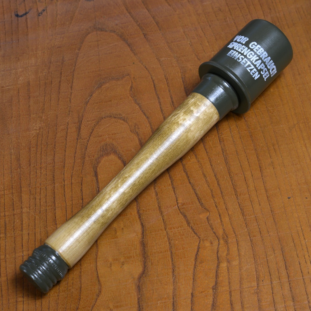 ドイツ軍 M24柄付手榴弾 レプリカ | ミリタリーショップ レプマート