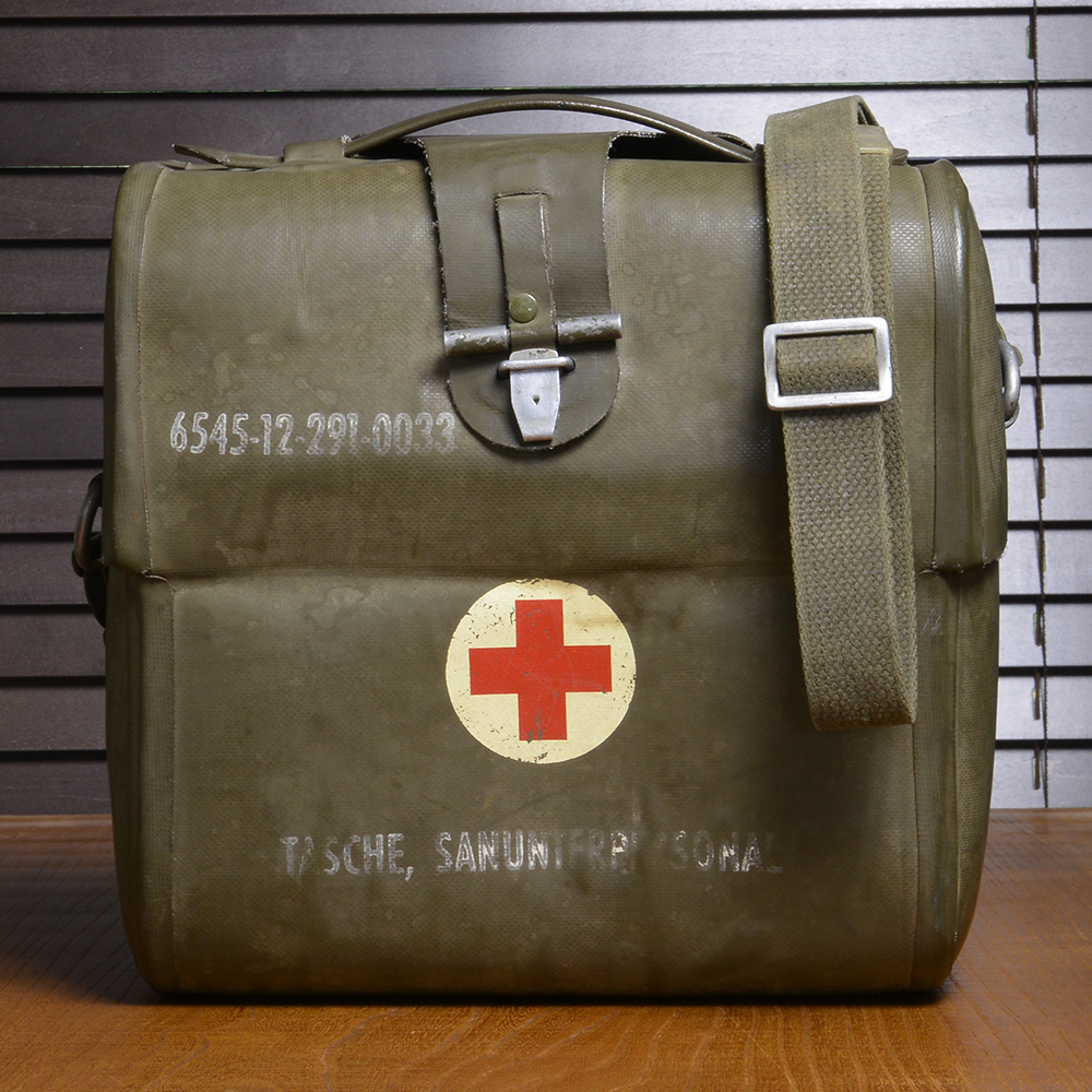 ドイツ陸軍放出品 メディカルキット 12点セット | ミリタリーショップ