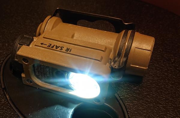 STREAMLIGHT ヘルメットライト SIDEWINDER Compact II