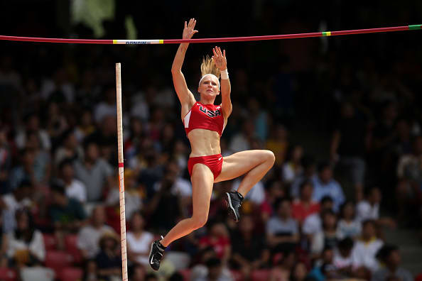 写真】棒高跳び美女、サンディ・モリスの「ビキニ＆美腹筋」がスゴ