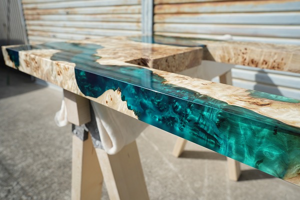 ポプラ×simodaクリアブルー レジンカウンター|レジンテーブル専門店