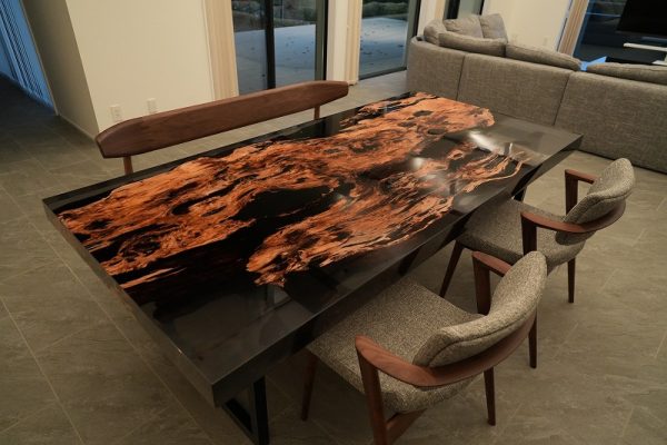 屋久杉レジンテーブルの納品！〜朽ちと生命力のアート〜 | レジン