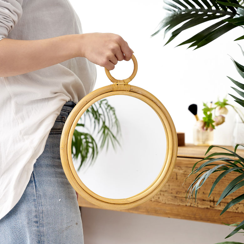 ミラー 鏡 壁掛け 立て掛け ラタン 籐製 丸型 ミラー部分 径21cm 約 W