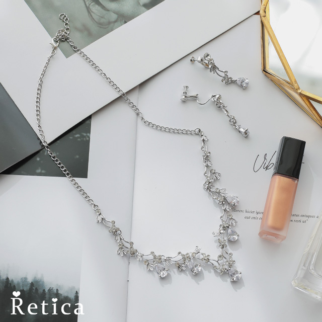 ラインストーンフラワーネックレスイヤリングセット(シルバー)｜Retica