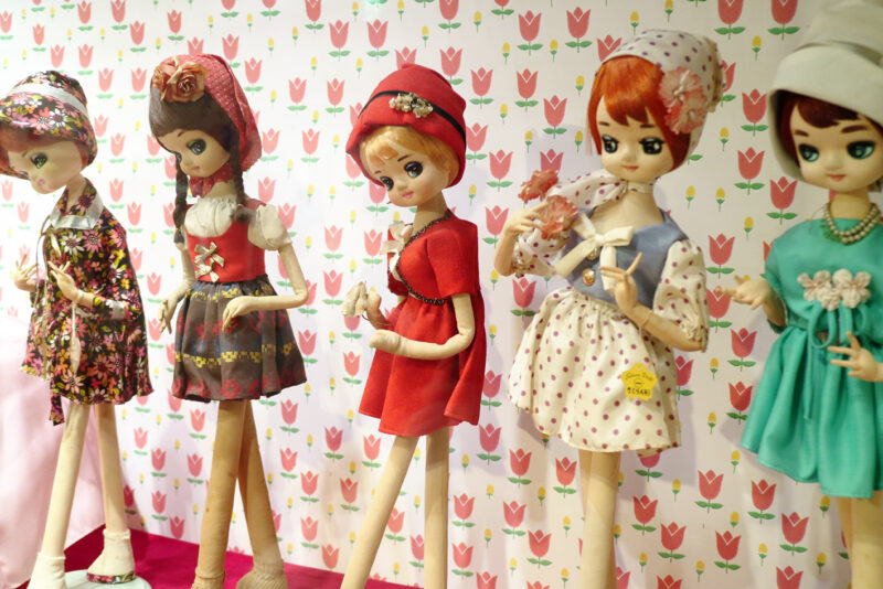 少女らの夢と憧れが詰まった昭和の人形が一堂に | レトロイズム