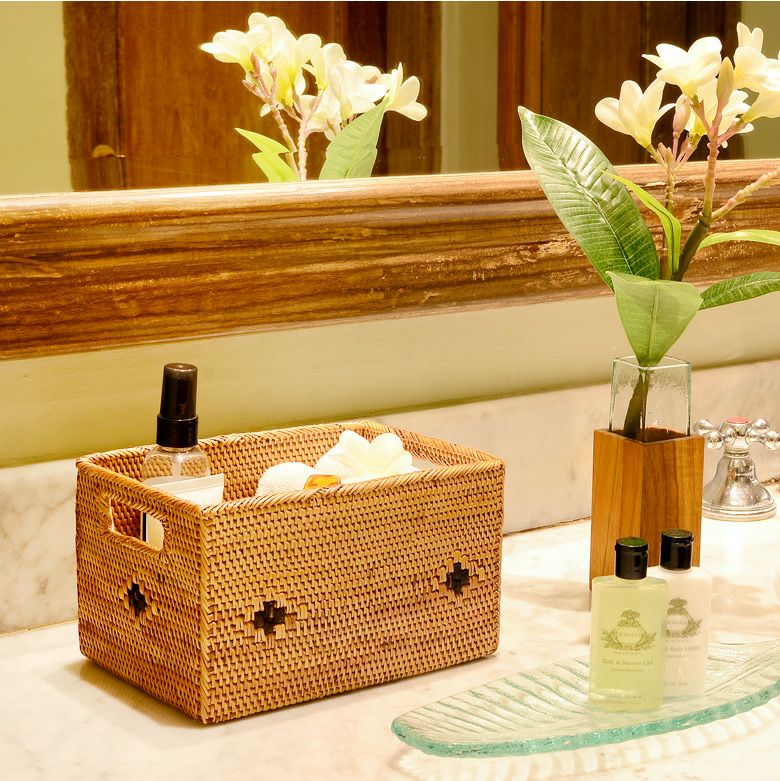 000000000142-02.jpg?size=l&w=