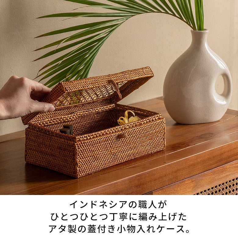 000000000801-03.jpg?size=l&w=