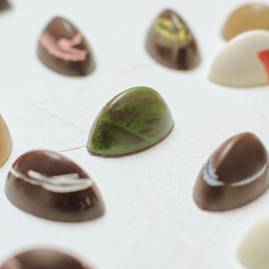 東花(とうか) 8個入り｜和乃果の通販・お取り寄せなら【ぐるすぐり】