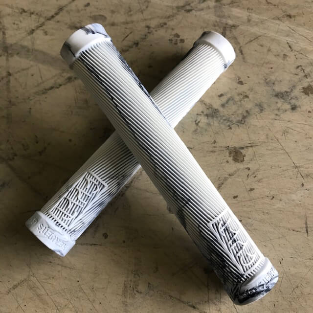 HEAVENS GATE(BEGIN) GRIP - モトクロスインターナショナル