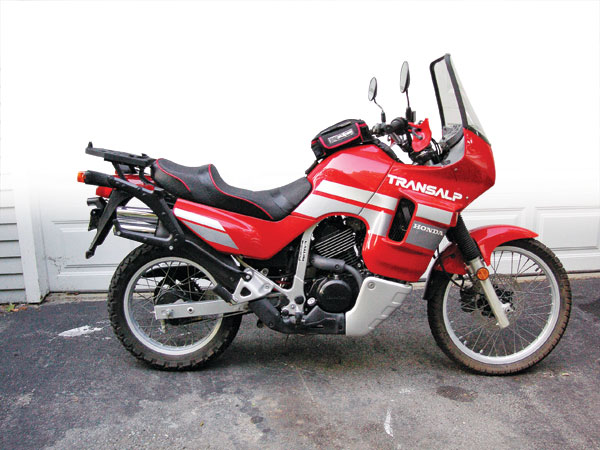 Retrospective: Honda XL600V Transalp: 1989 – 1990 | Rider Magazine
