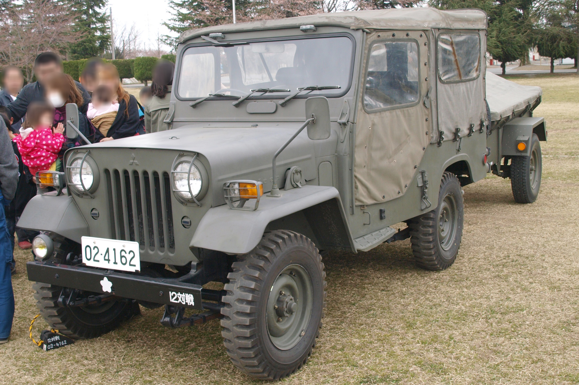 1/2tトラック（73式小型トラック）｜パジェロ・ジープ｜陸上自衛隊