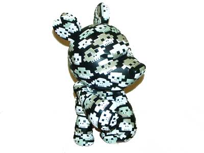 Knuckle Bear/ナックル・ベアー Design by TOUMA、Qee、キューイー