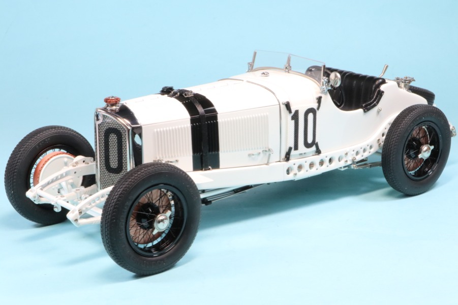 CMC 1/18 メルセデス ベンツ SSKL 1931 ドイツGP #10 ハンス・スタック