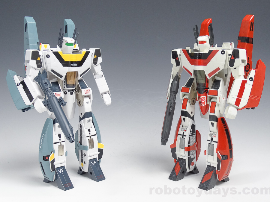 VF-1S スーパーバルキリー（バンダイ復刻版） タカトクトイス