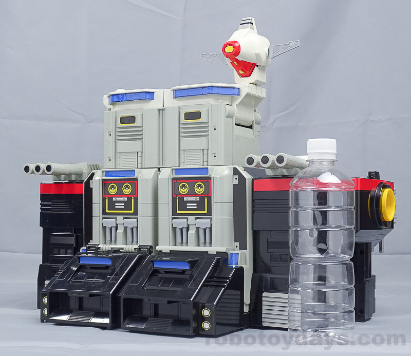 DX 大型基地 マックスマグマ (Max Magma) レビュー | RoboToyDays